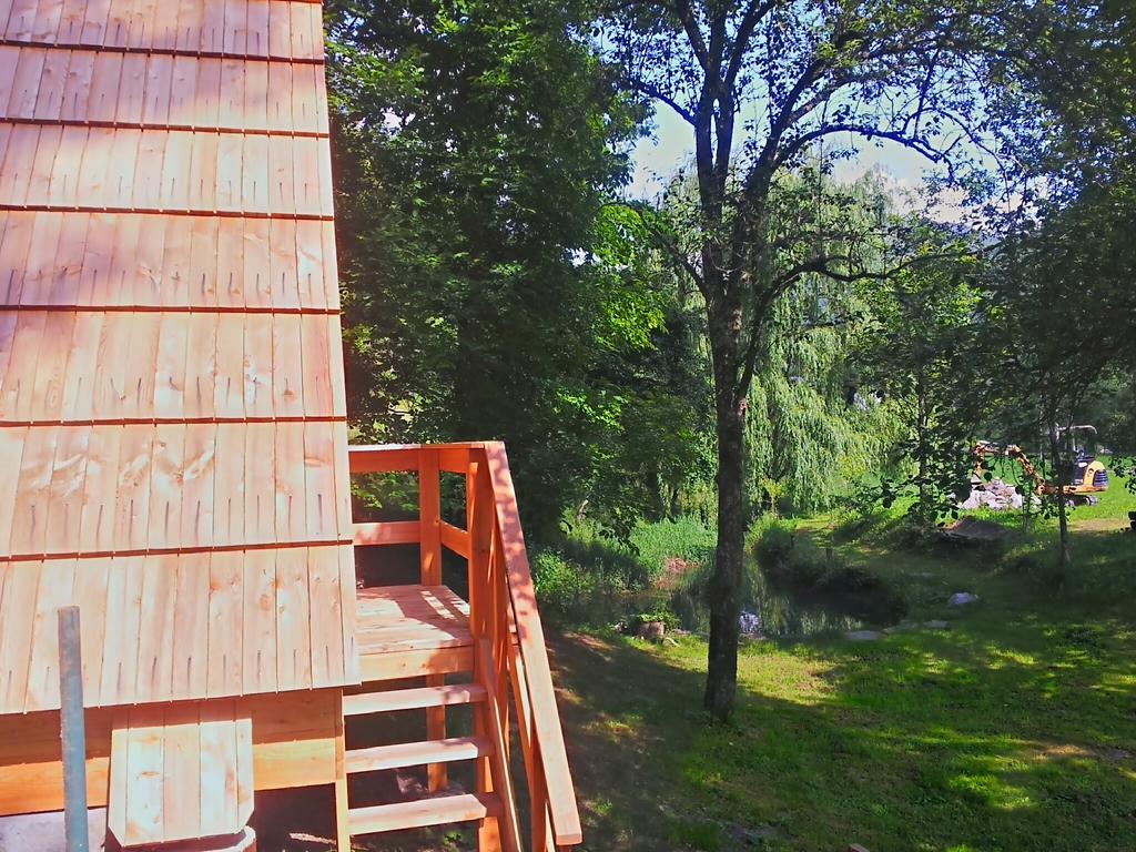 Glamping Zlata Ribica Hotel Idrija pri Baci Exterior photo