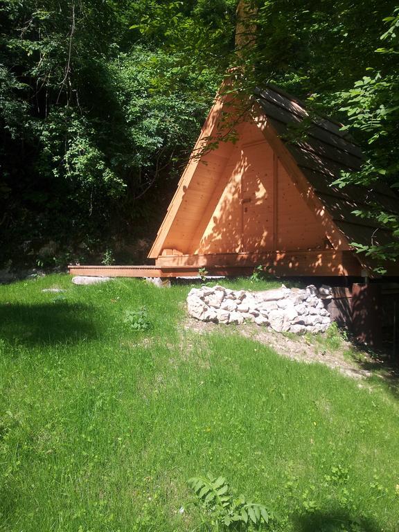 Glamping Zlata Ribica Hotel Idrija pri Baci Exterior photo